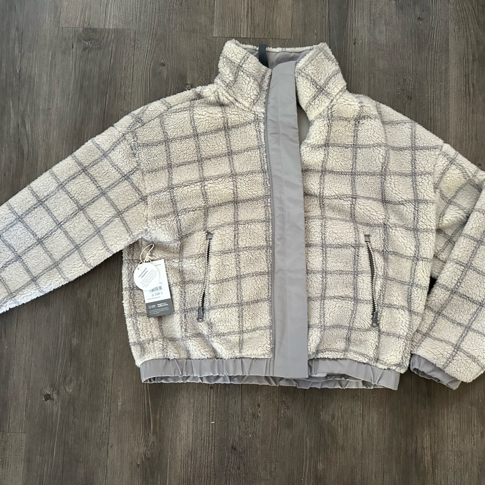 Vuori Sherpa coat